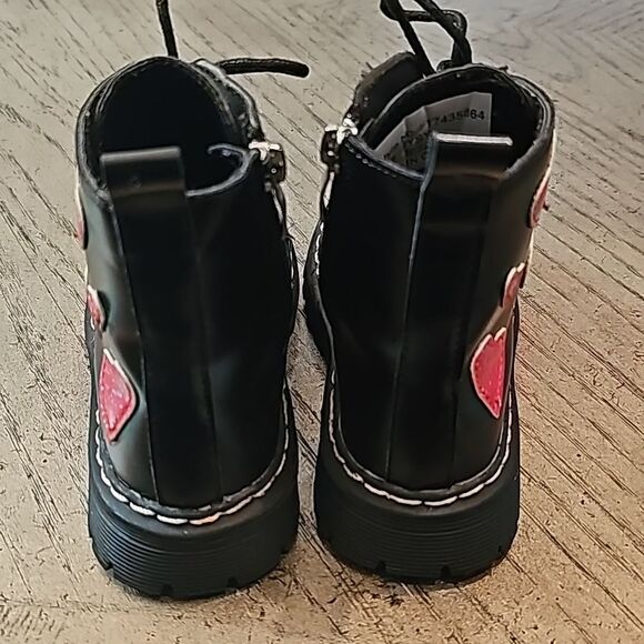 Black heart toddler boots size 9 - Picture 8 of 13